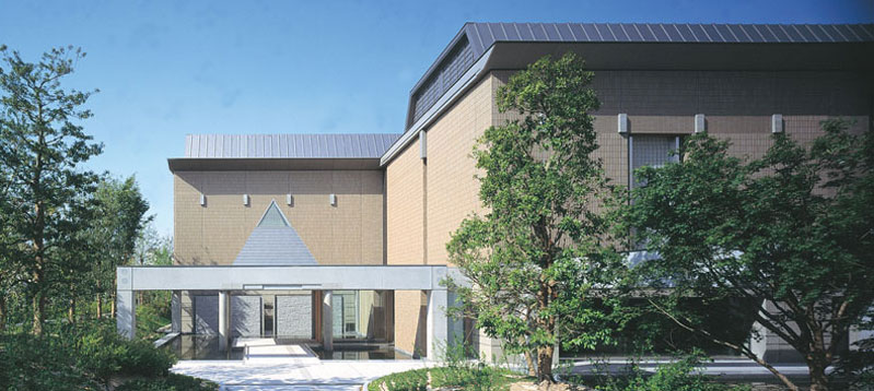 周南市美術博物館